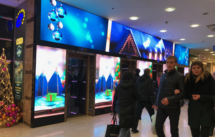 大型商場(chǎng)室內(nèi)全彩屏