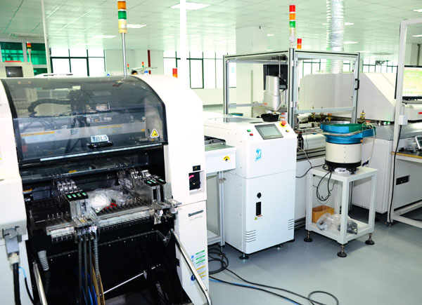 全自動(dòng)SMT流水線(xiàn)