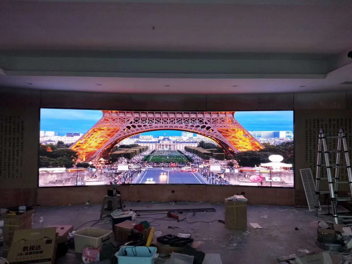 室內會議室led電子顯示屏廠家-室內led電子屏價格-山東LED顯示屏安裝公司-山東鄰社光電