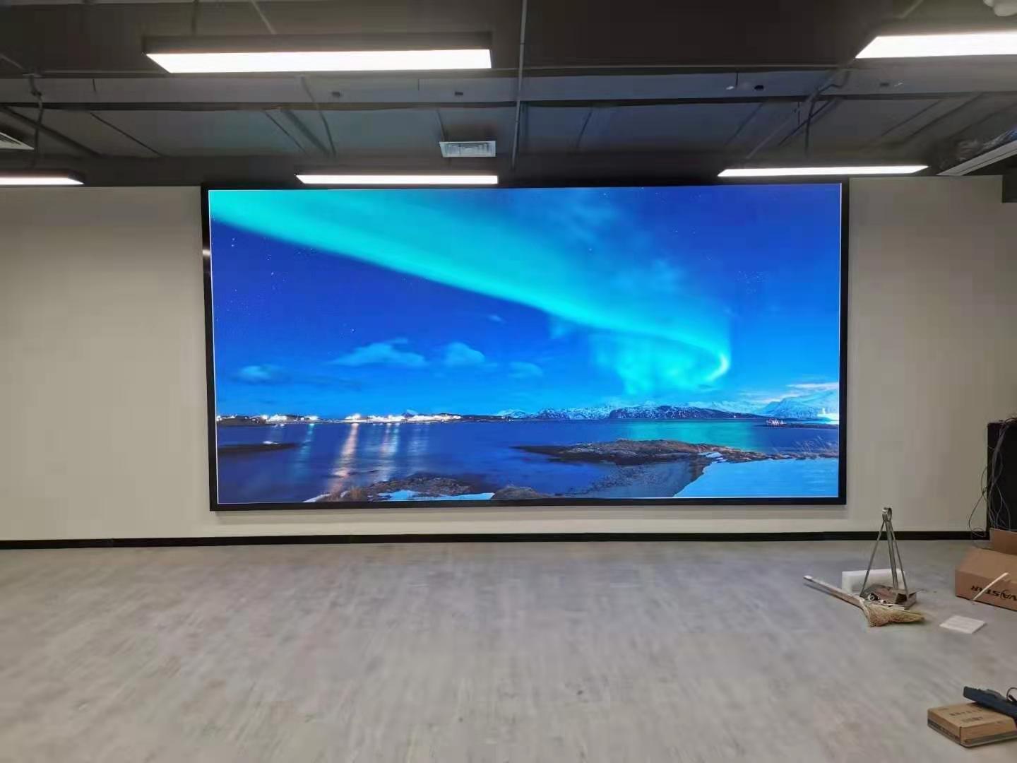 北京藍宇科技小間距全彩LED電子屏室內(nèi)高清led大